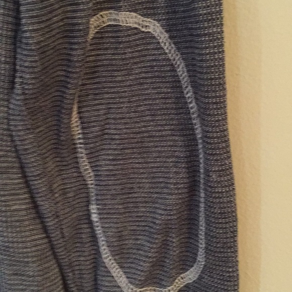 Request crew neck sweater - Picture 5 of 6